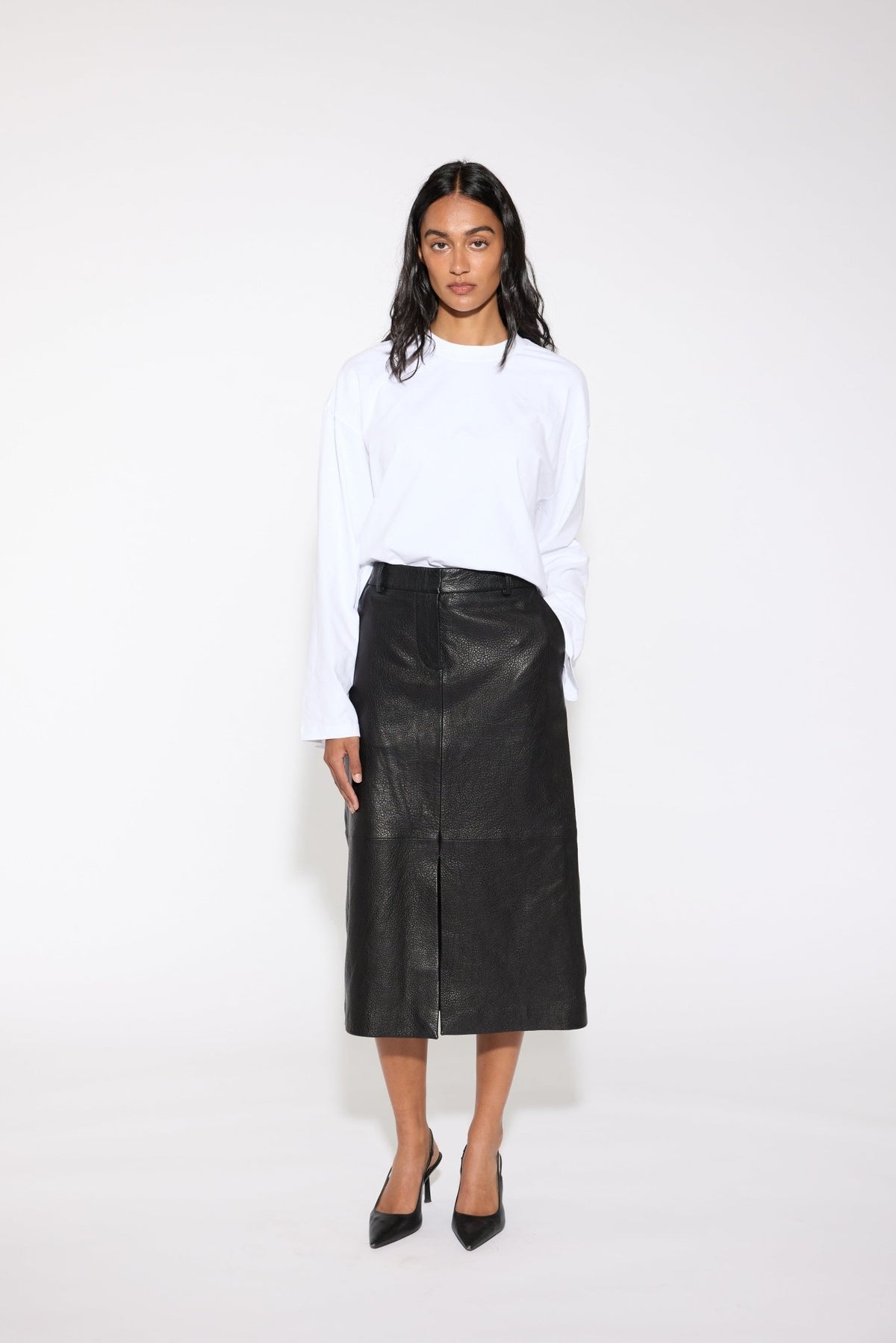 BLACK A LINE PEBBLE LEATHER SKIRT - OLIVIA SHEED