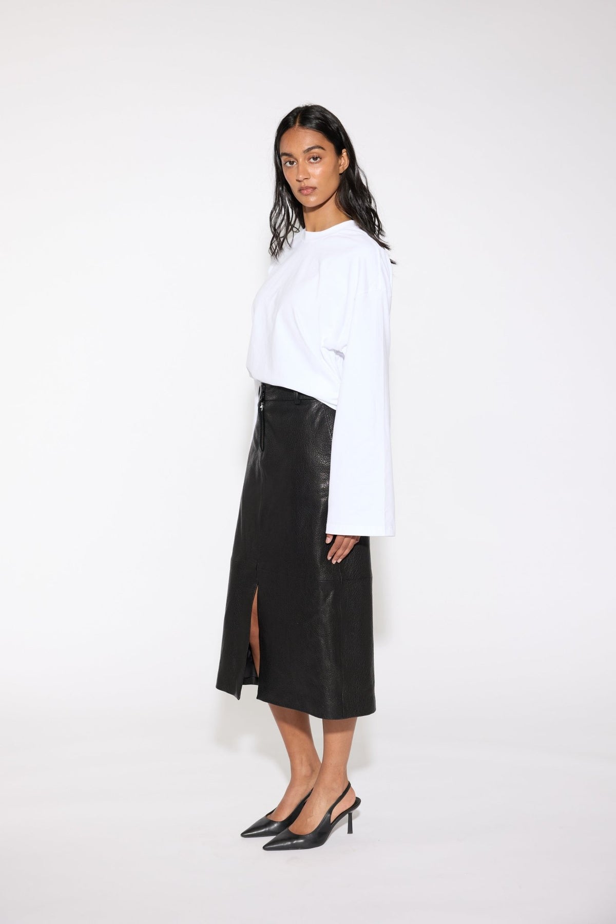 BLACK A LINE PEBBLE LEATHER SKIRT - OLIVIA SHEED