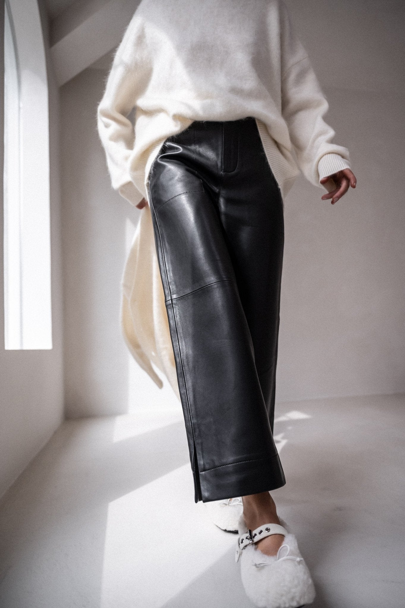 BLACK WIDE LEG LEATHER PANT - OLIVIA SHEED
