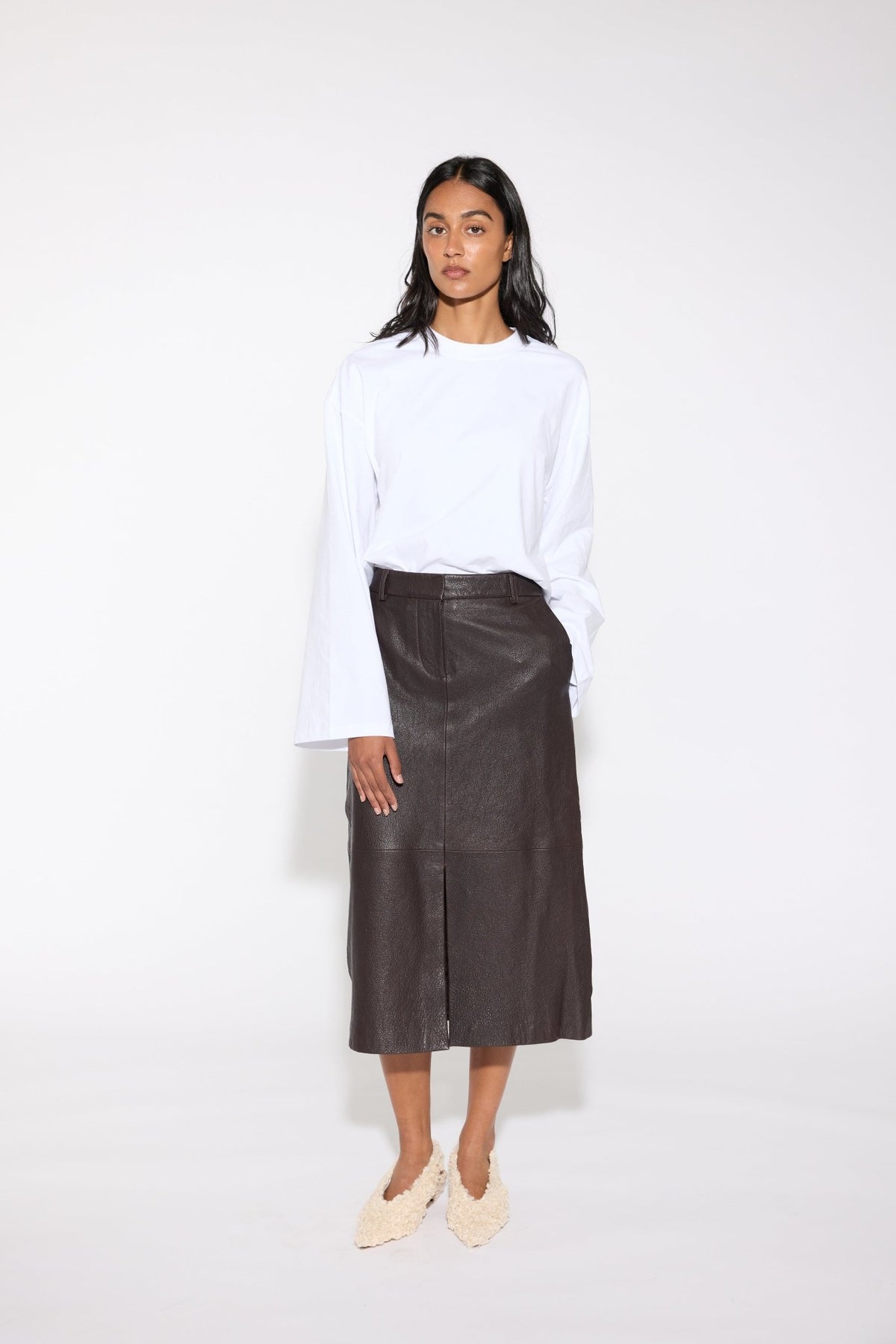 ESPRESSO A LINE PEBBLE LEATHER SKIRT - OLIVIA SHEED