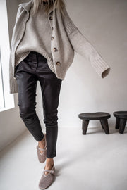 ESPRESSO STRETCH LEATHER BOYFRIEND - OLIVIA SHEED