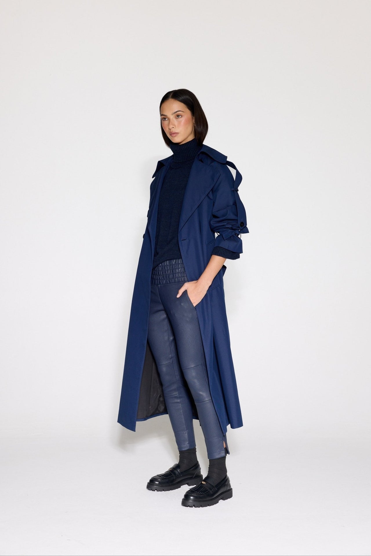 NAVY STRETCH LEATHER JOGGER - OLIVIA SHEED