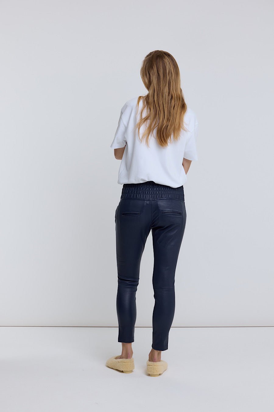NAVY STRETCH LEATHER JOGGER - OLIVIA SHEED