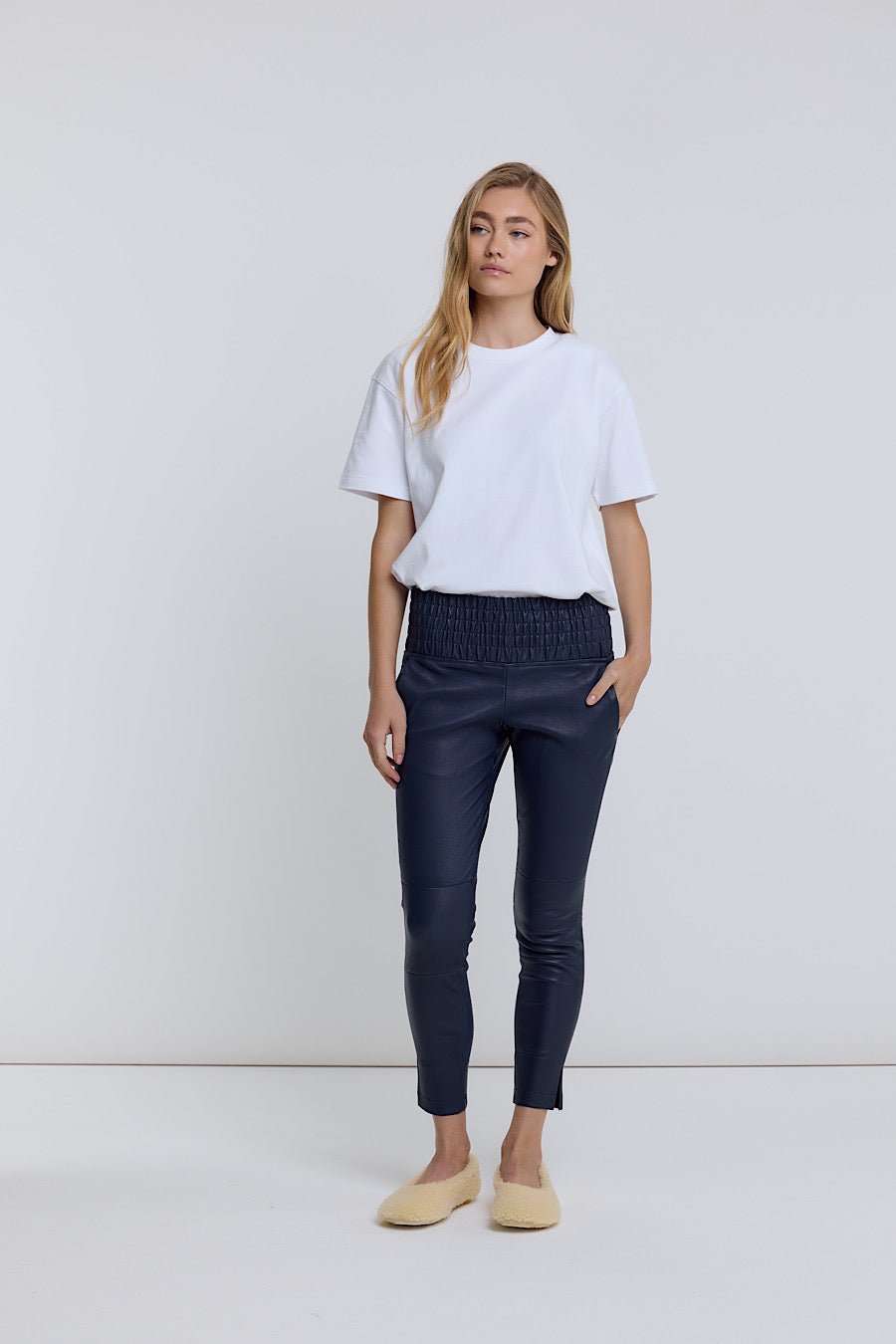 NAVY STRETCH LEATHER JOGGER - OLIVIA SHEED