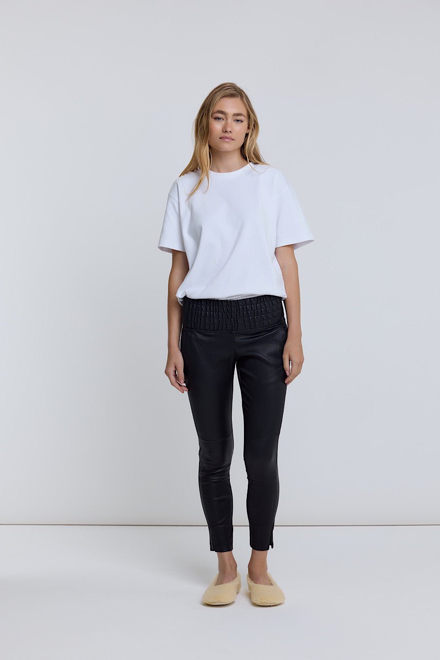 STRETCH LEATHER JOGGER - OLIVIA SHEED